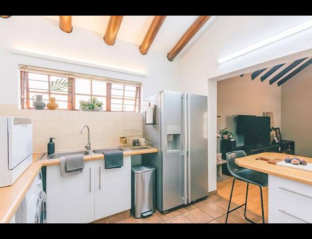 2 BEDROOM APARTMENT FOR SALE IN PAULSHOF